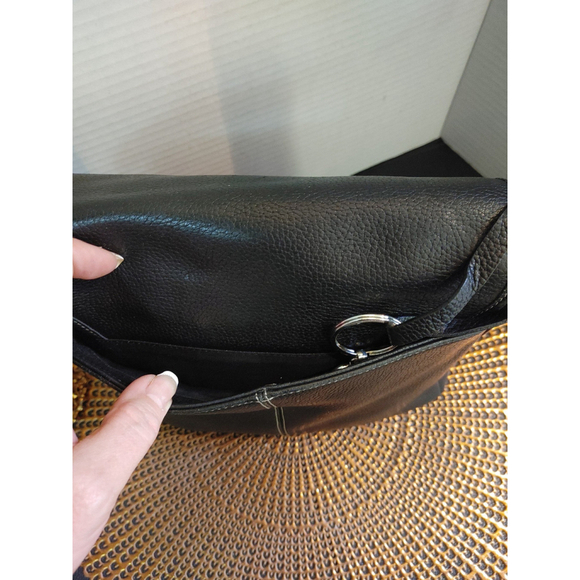 Carolee Crossbody - Picture 6 of 10